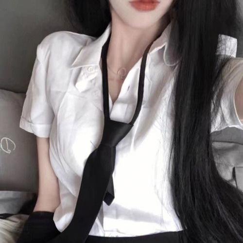 房东妹子青春期!